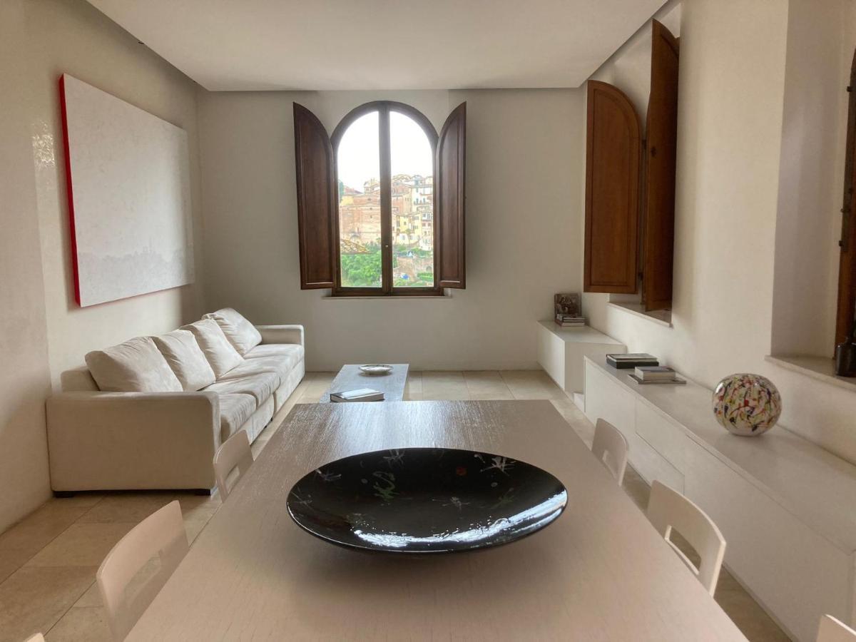 Ferienwohnung Splendida Vista su Siena Exterior foto