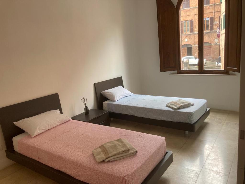 Ferienwohnung Splendida Vista su Siena Exterior foto